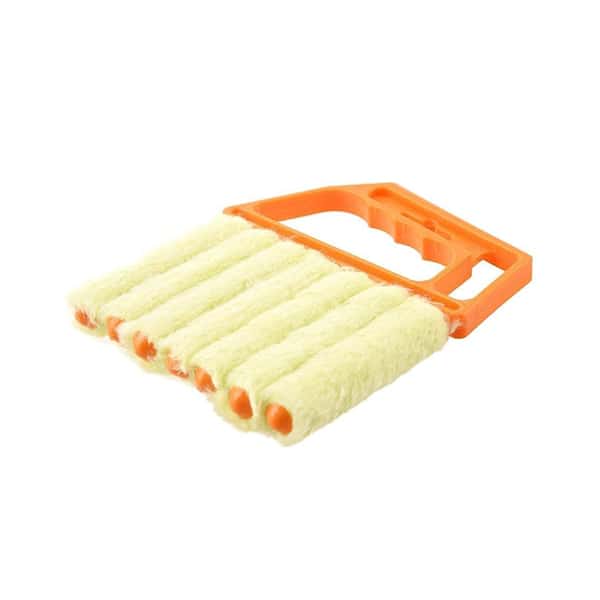 BlindsBrush – perie din microfibră pentru curățarea jaluzelelor